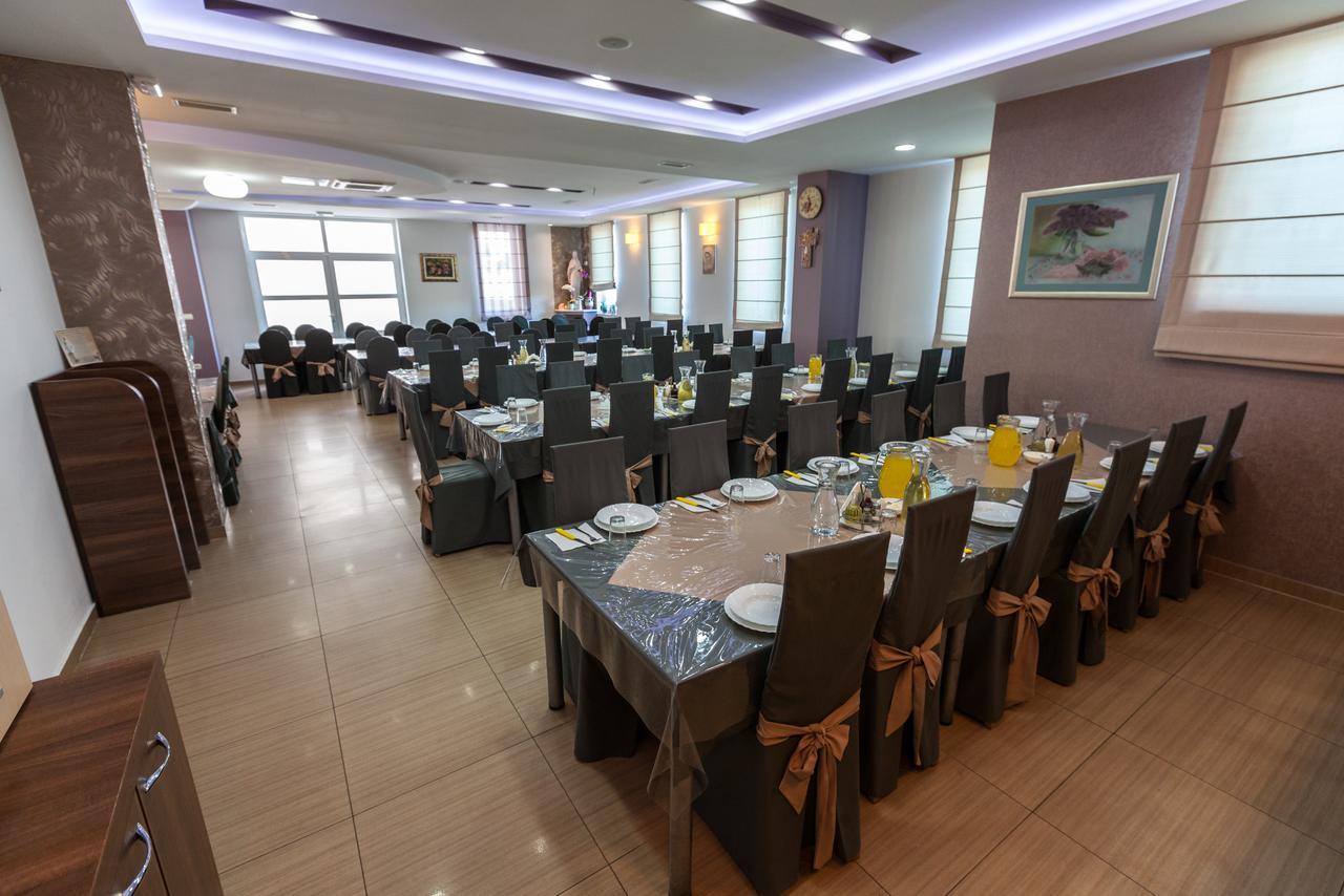 Međugorje Hotel Ivankovic מראה חיצוני תמונה